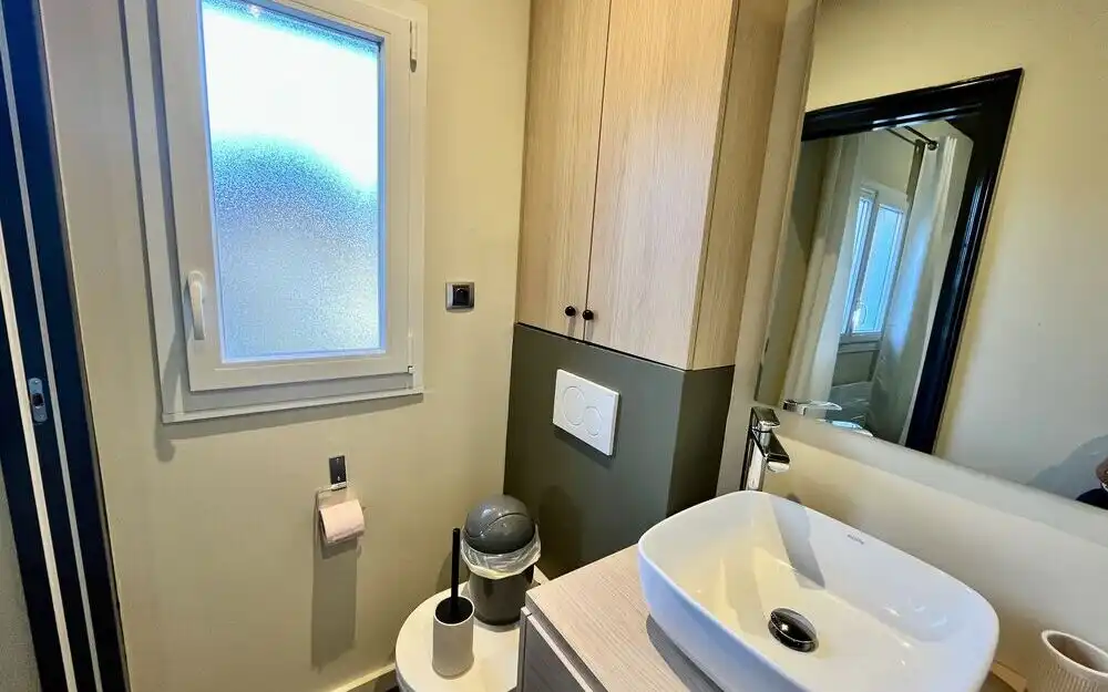 L’Encanto : Gîte avec terrasse et stationnement à Charnècles 38140