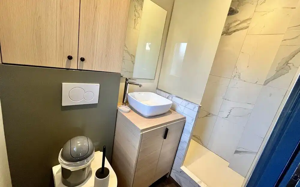 L’Encanto : Gîte avec terrasse et stationnement à Charnècles 38140