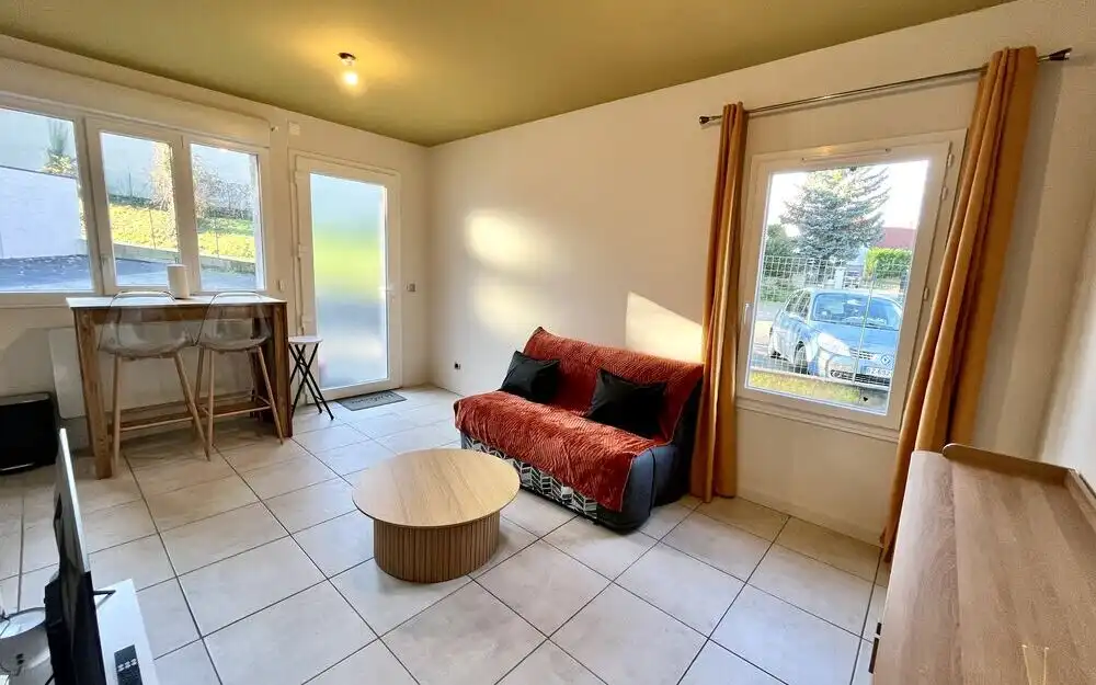 L’Encanto : Gîte avec terrasse et stationnement à Charnècles 38140