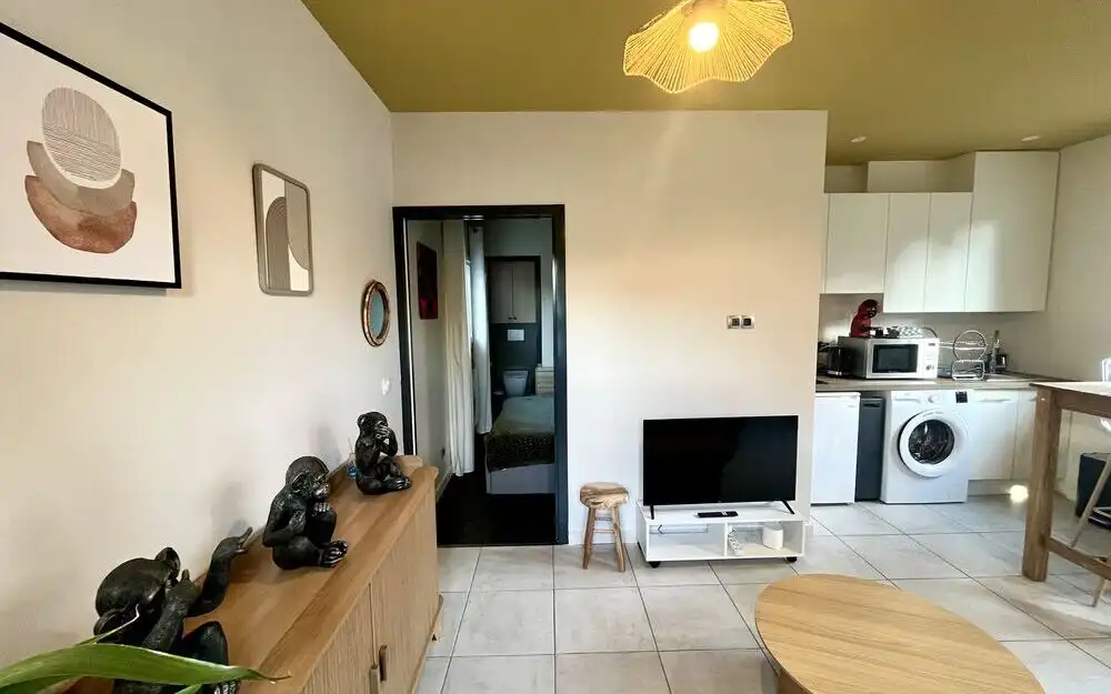 L’Encanto : Gîte avec terrasse et stationnement à Charnècles 38140